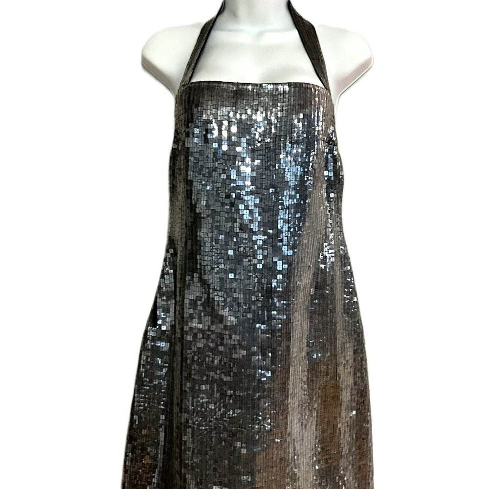 Philosophy di Alberta Ferretti Silver Sequin Halter Mini Dress. IT 40. 100% Silk